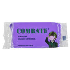 Plastilina Combate maqueta